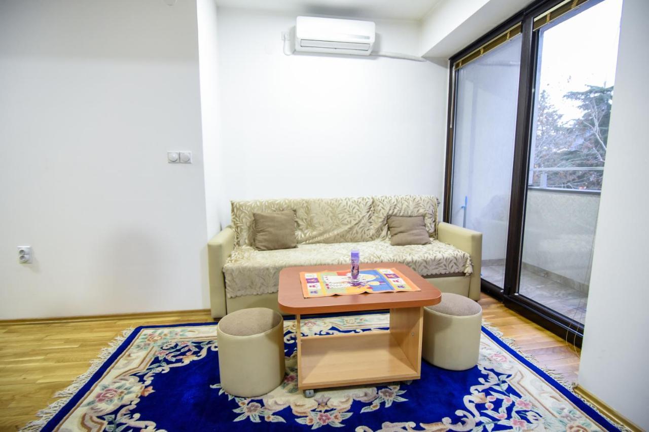 Stevi Apartment Скопье Экстерьер фото